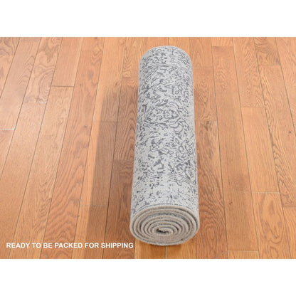 2'5"X8'2" Gray Erased Design Hand Loomed Wool And Silk Runner Rug