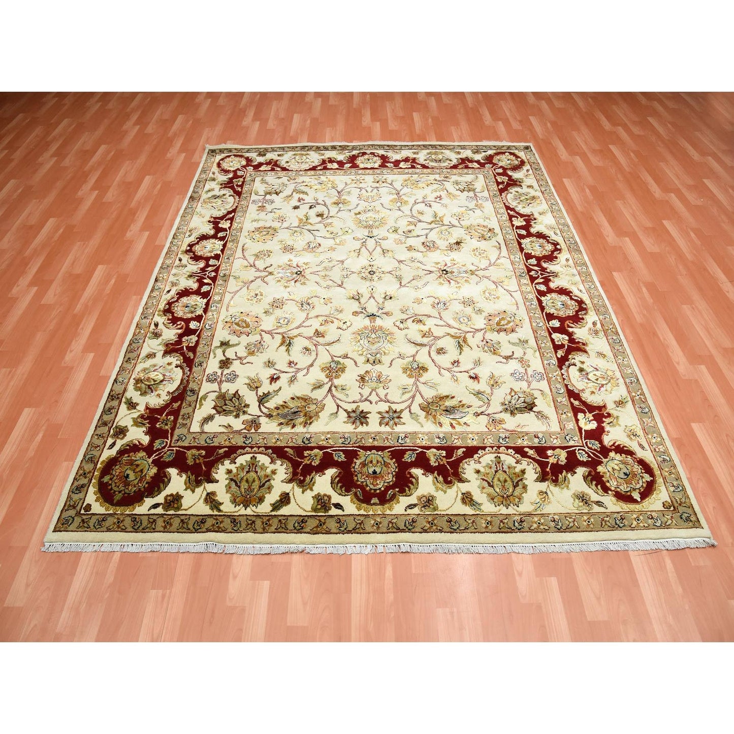 8'1"X10' Ivory Rajasthan Design Wool And Silk Hand Knotted Rug