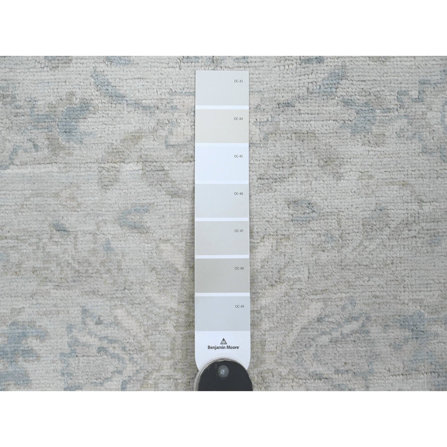 2'9"X9'10" White Heris All Over Design Pure Wool Hand Knotted Runner Rug