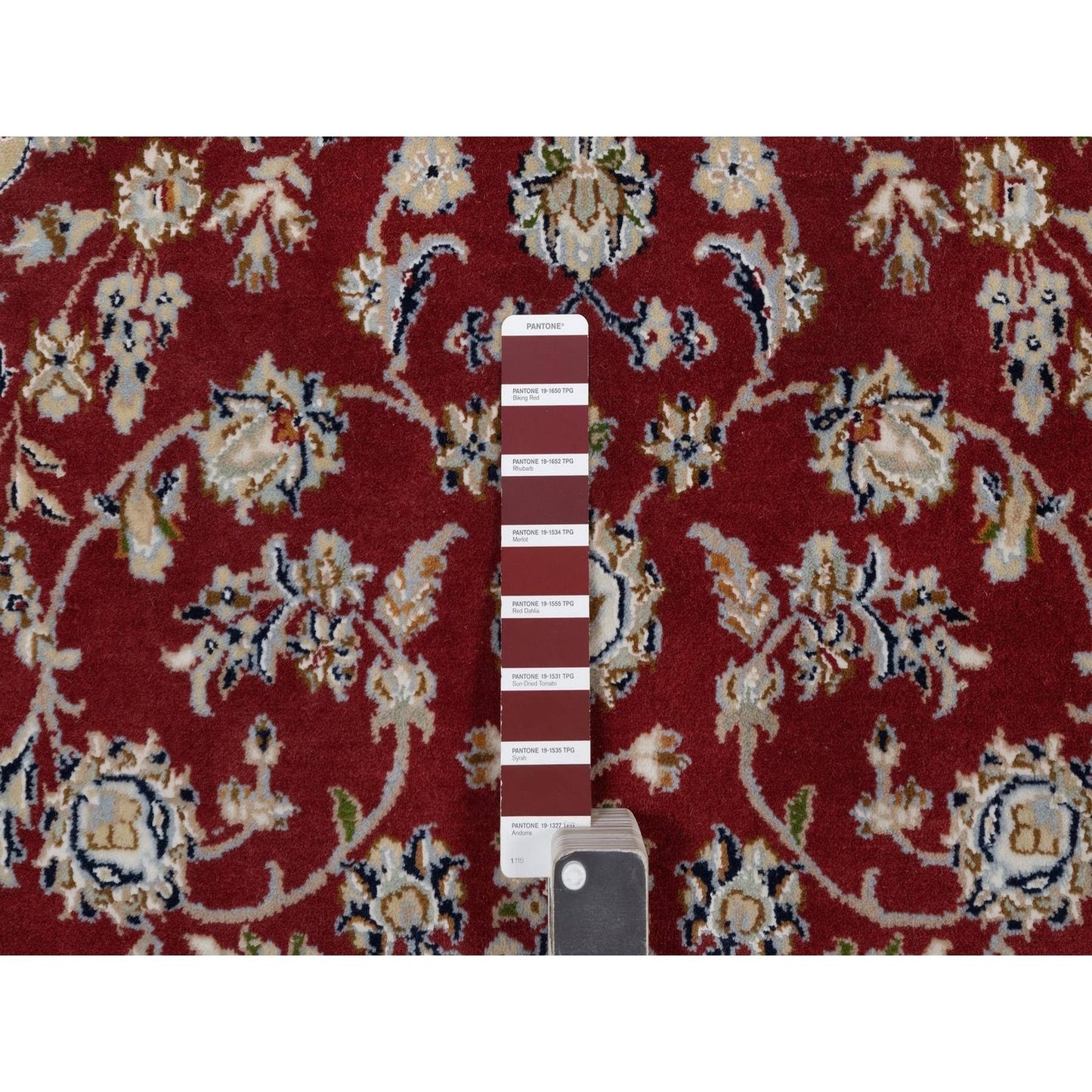 4'X6'1" Red Nain Medallion Design Hand Knotted Wool And Silk 250 Kpsi Rug
