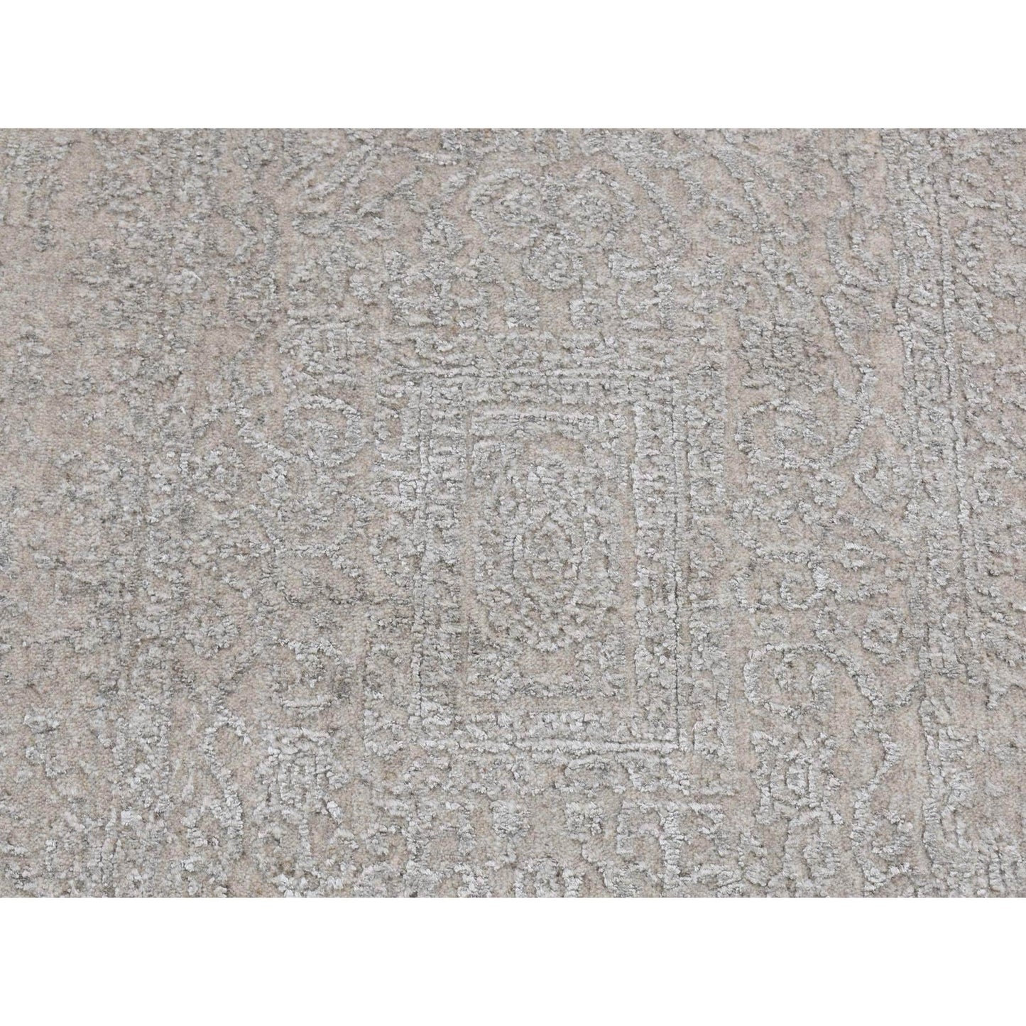 2'5"X10' White, Wool And Silk, Fine Jacquard Hand Loomed Runner Rug