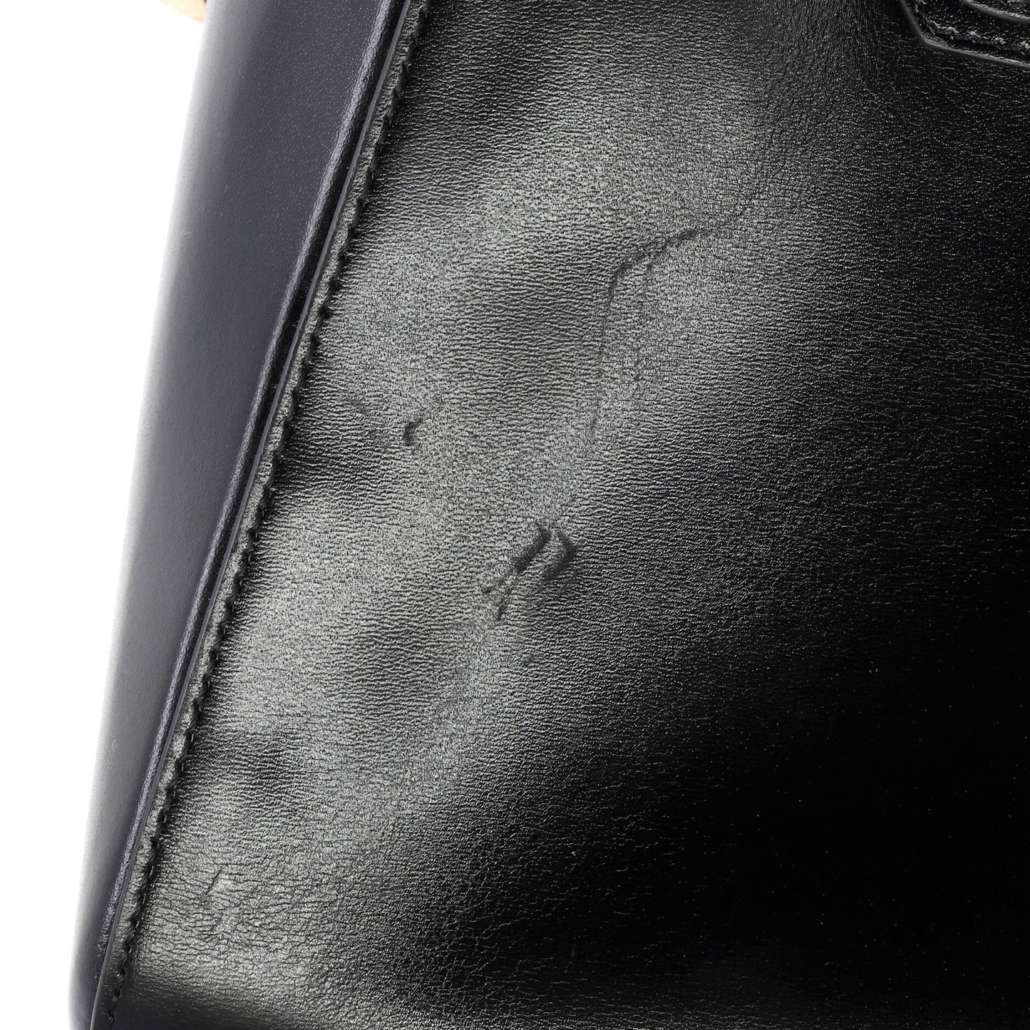 Givenchy Antigona Bag Glazed Leather Medium