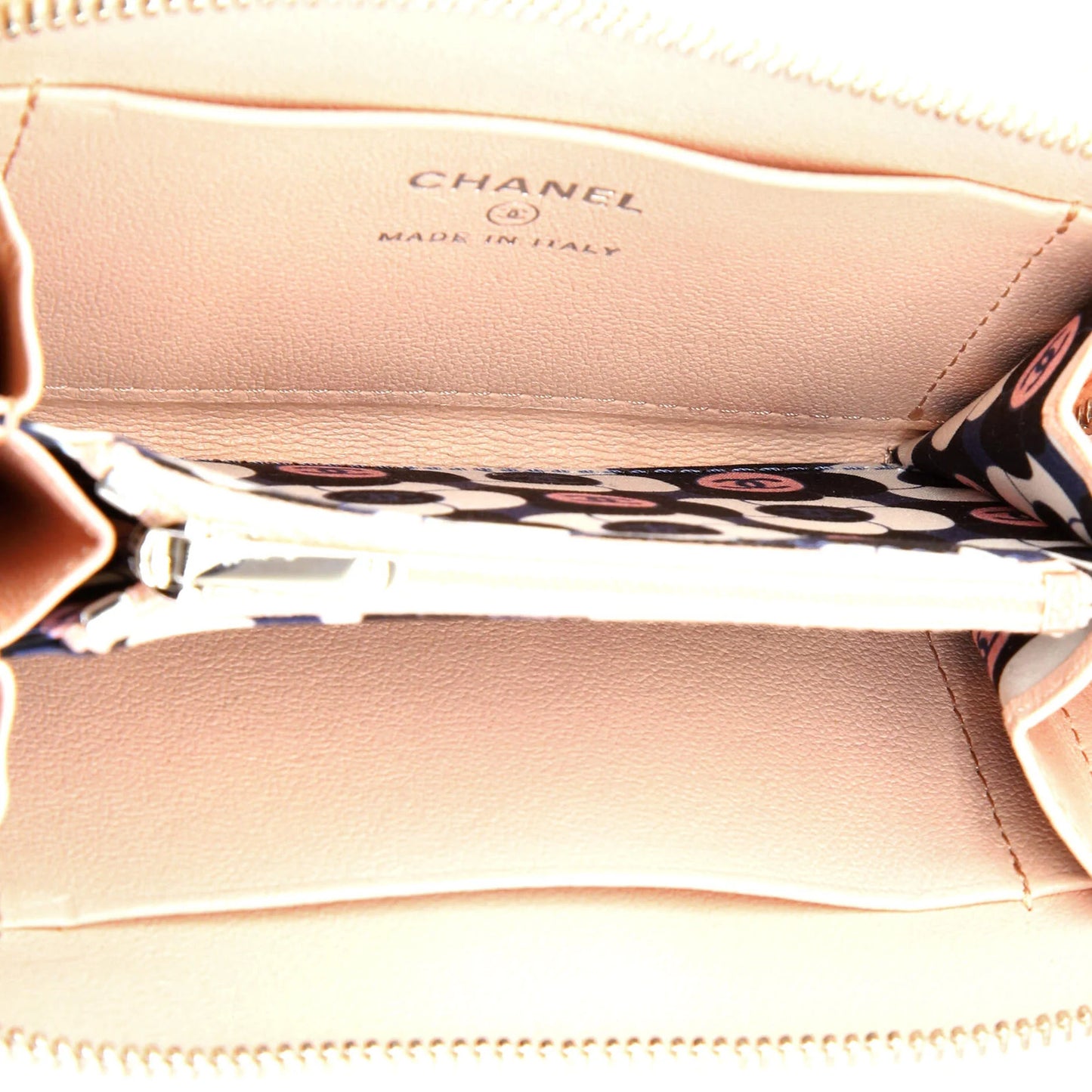 Chanel Cc Enamel Zip Coin Purse Quilted Lambskin