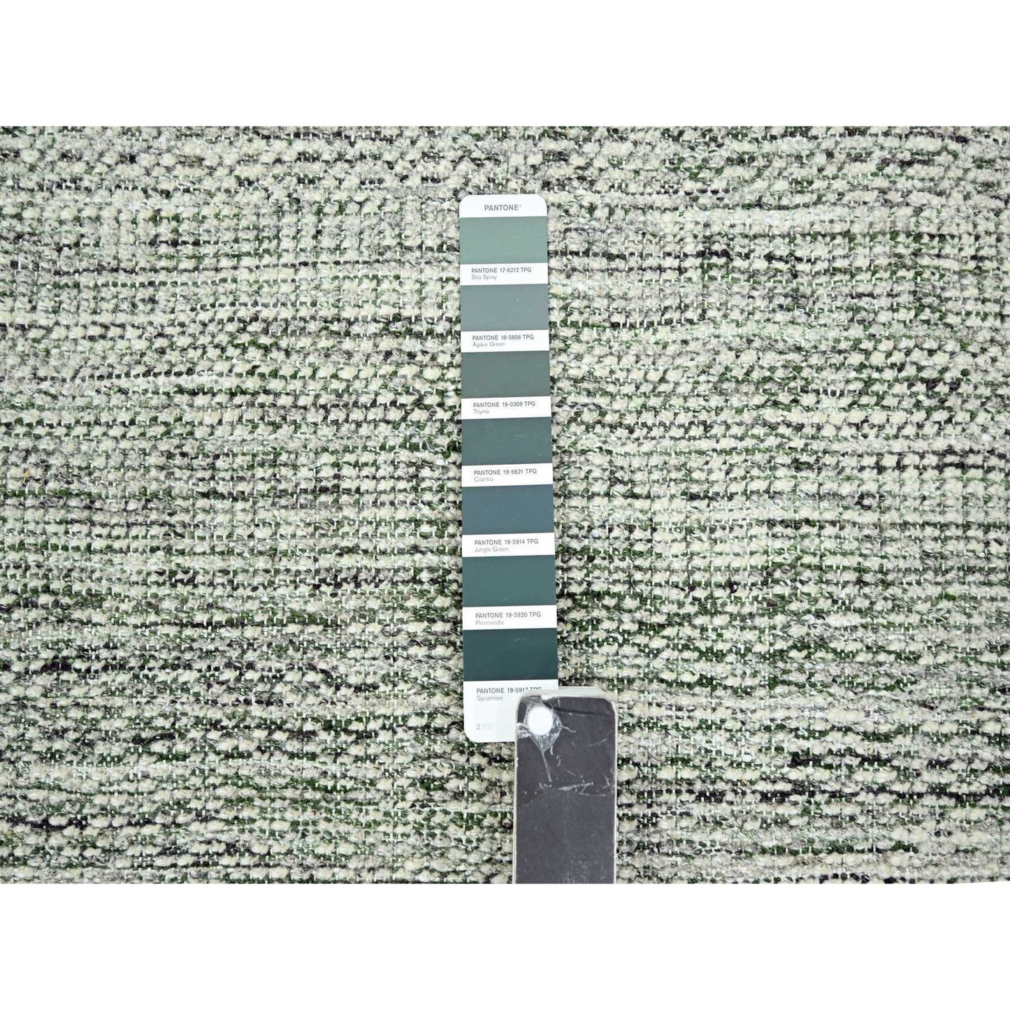 2'3"X8' White & Green Hand Knotted Oxidized Grass Design Wool Runner Rug