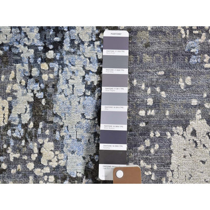 2'6"X10'2" Wool And Silk Abstract Design Gray Hand Knotted Runner Rug