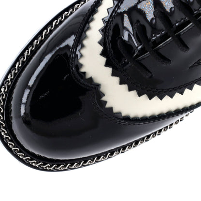 Chanel Women'S Cc Chain Around Oxfords Patent And Leather