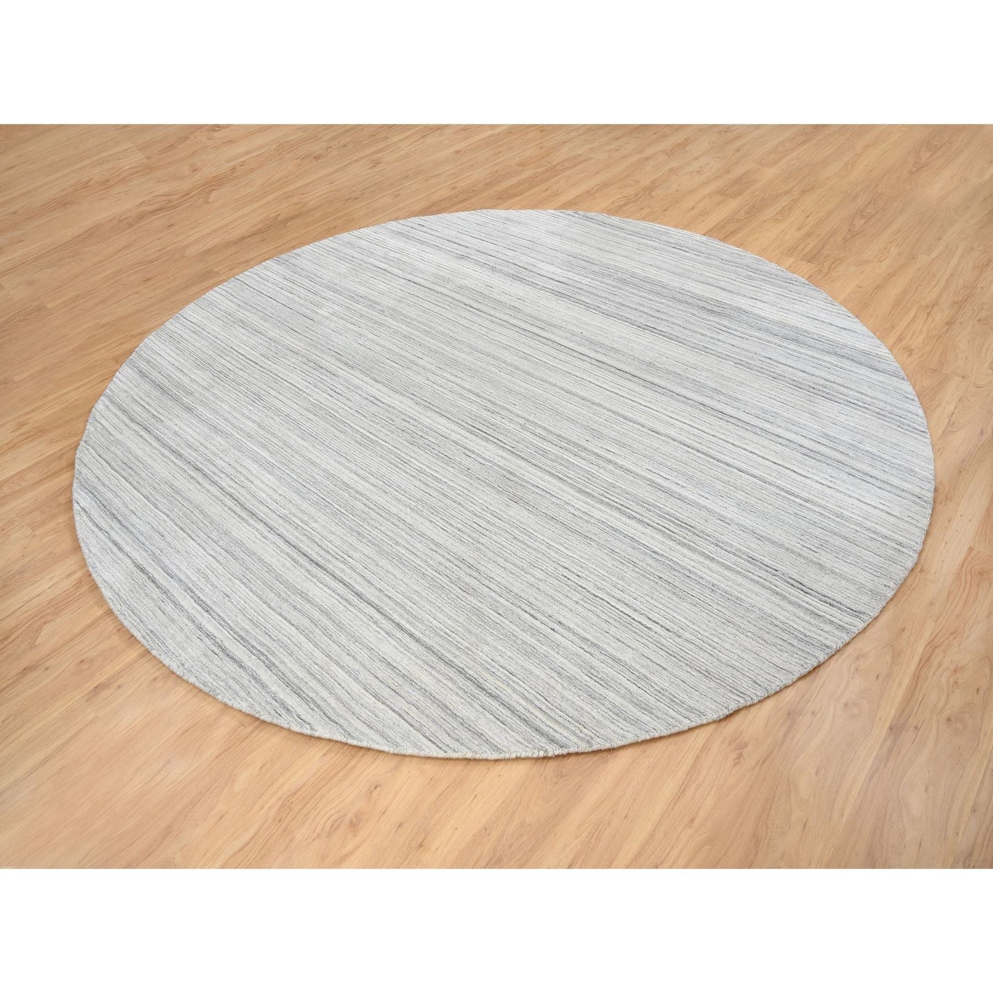 9'9"X9'9" Gray Hand Loomed Undyed Natural Wool Modern Design Round Rug