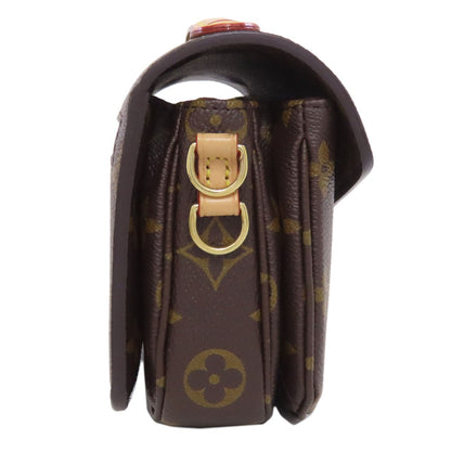 canvas LOUIS VUITTON M46279 Pochette Metis EW Handbag Monogram