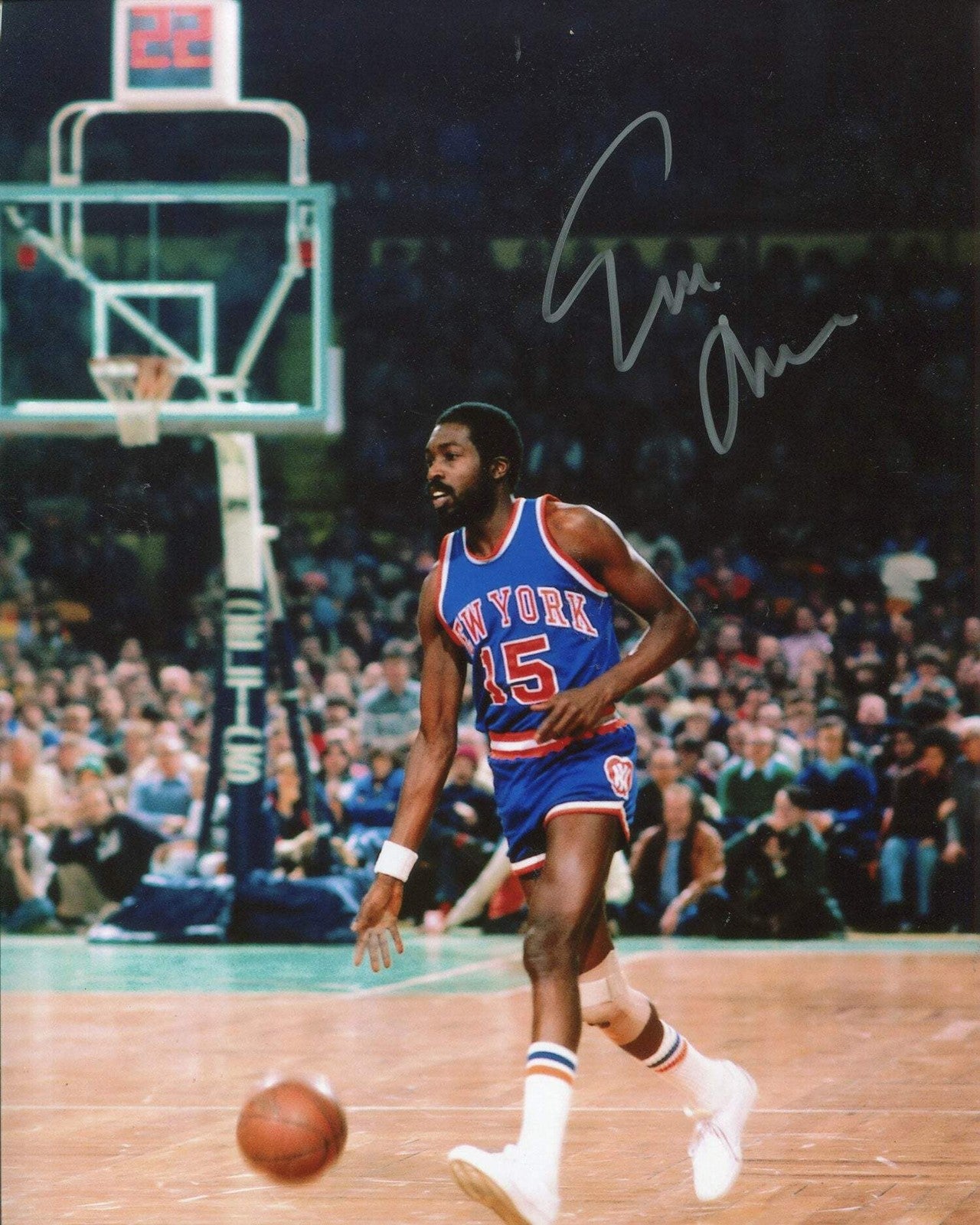Earl Monroe Autographed 8X10 Basketball Photo