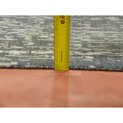 2'6"X10'2" Gray Pure Wool Hand Knotted Modern Ombre Design Runner Rug