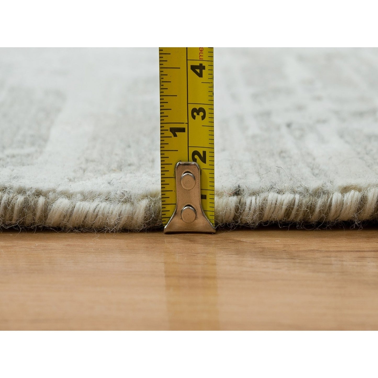 6'1"X6'2" Ivory Modern Design Undyed Natural Wool Hand Knotted Square Rug