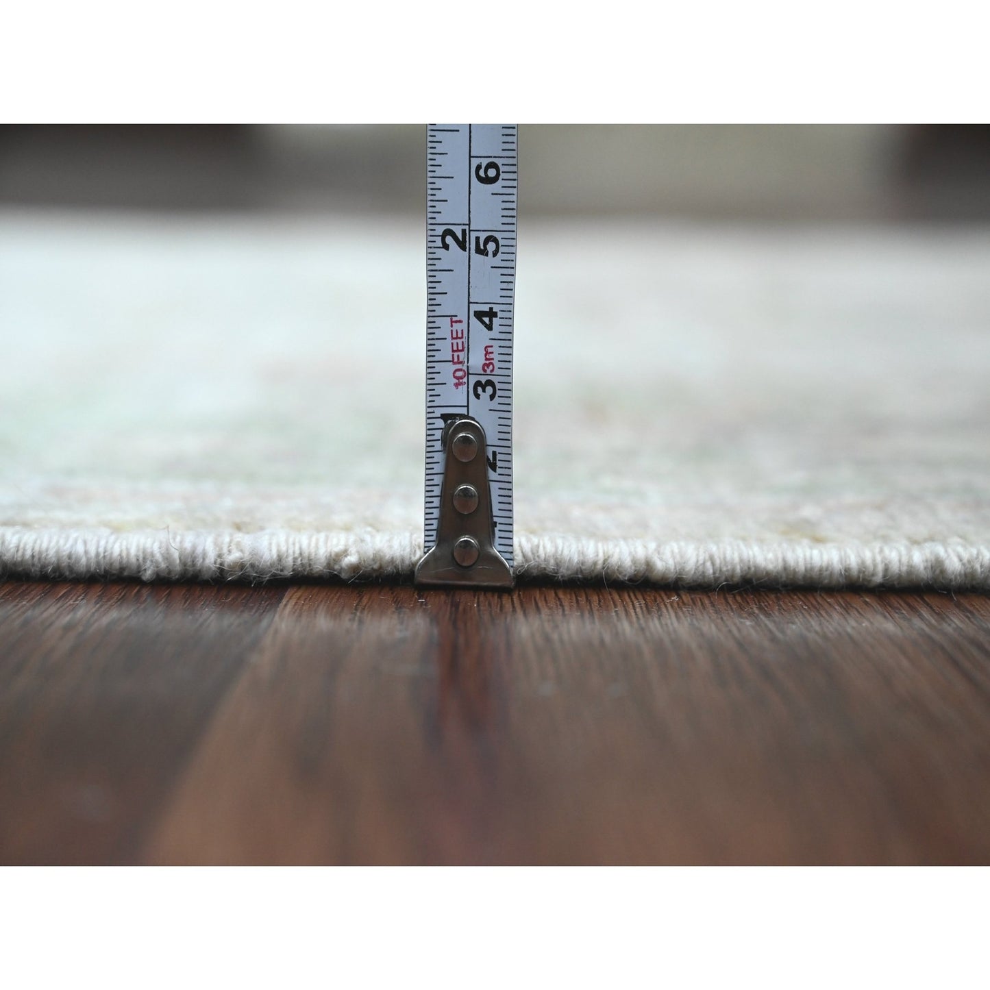 2'10"X5'9" White Hand Knotted Angora Oushak Leaf Design Wool Runner Rug