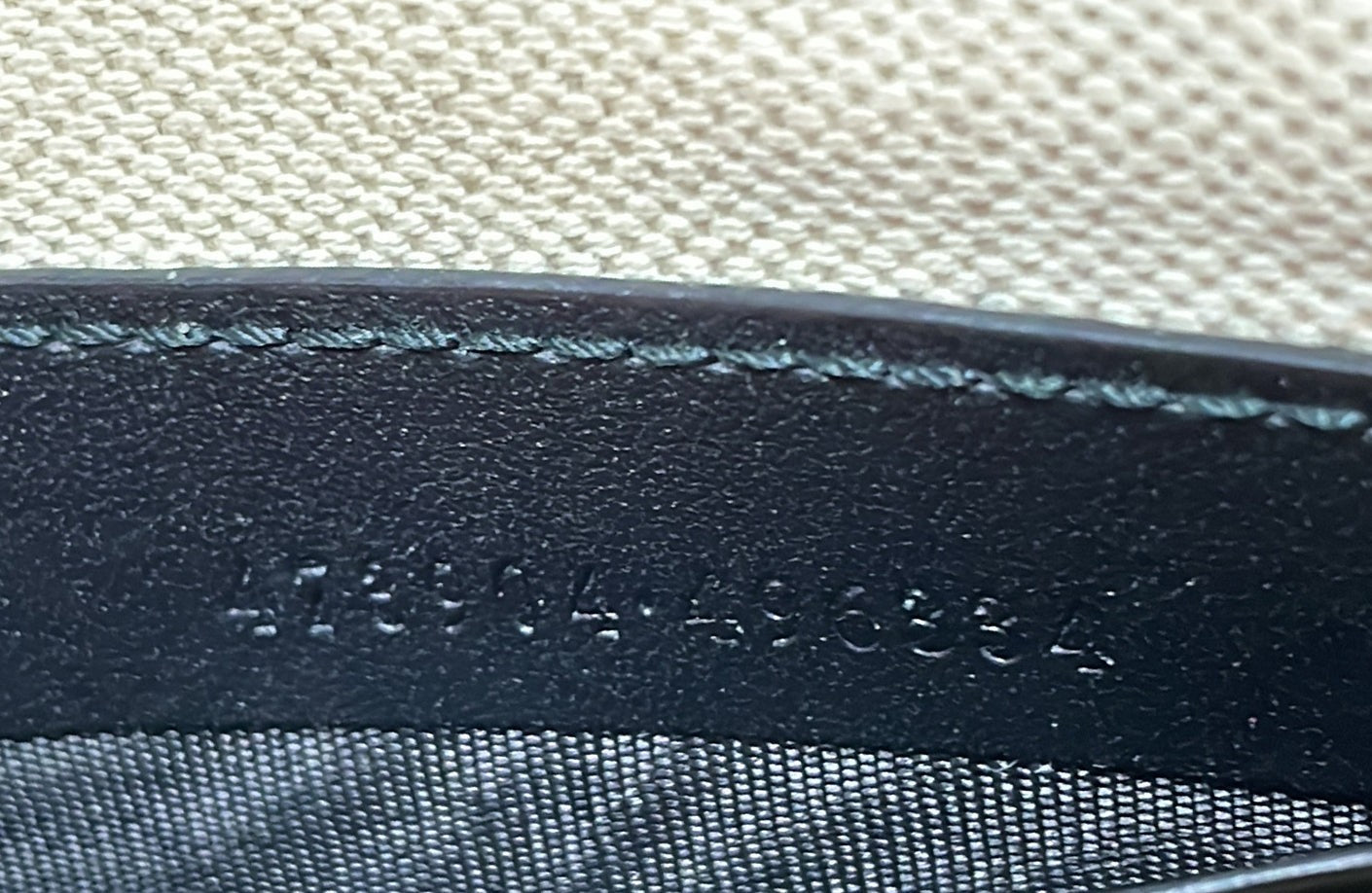 Gucci Zipped Pouch Angry Cat Gg Coated Canvas Large