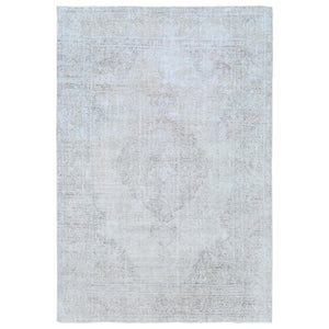 7'1"X10'8" Gray Old Farsian Hand Knotted Worn Down Wool Distressed Rug