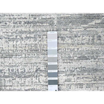 4'2"X6' Mist Gray Wool And Plant Based Silk Hand Loomed Modern Design Rug