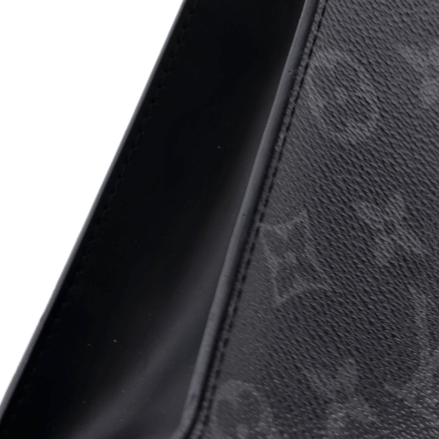 Louis Vuitton Pochette Voyage Monogram Eclipse Canvas Mm