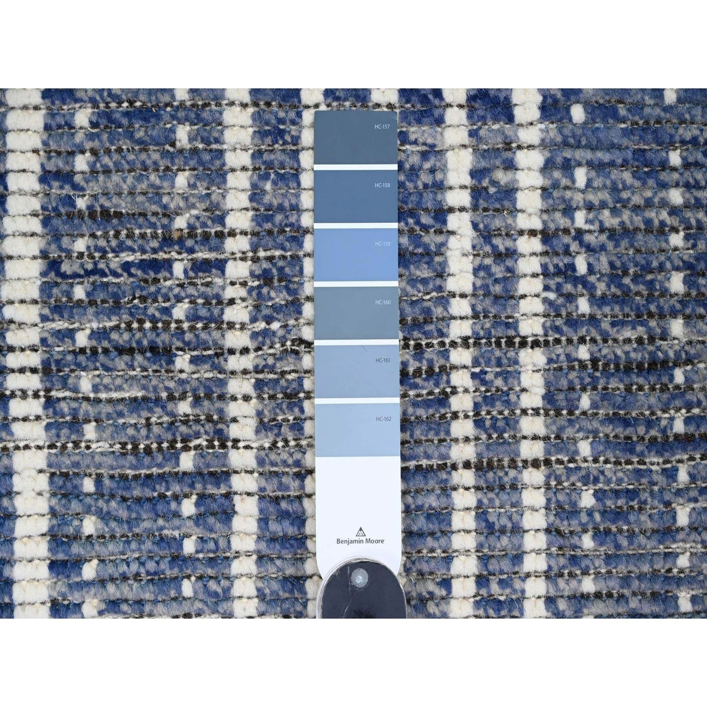 6'X10'4" Blue Moroccan Weave With Line Design Soft Wool Hand Knotted Rug