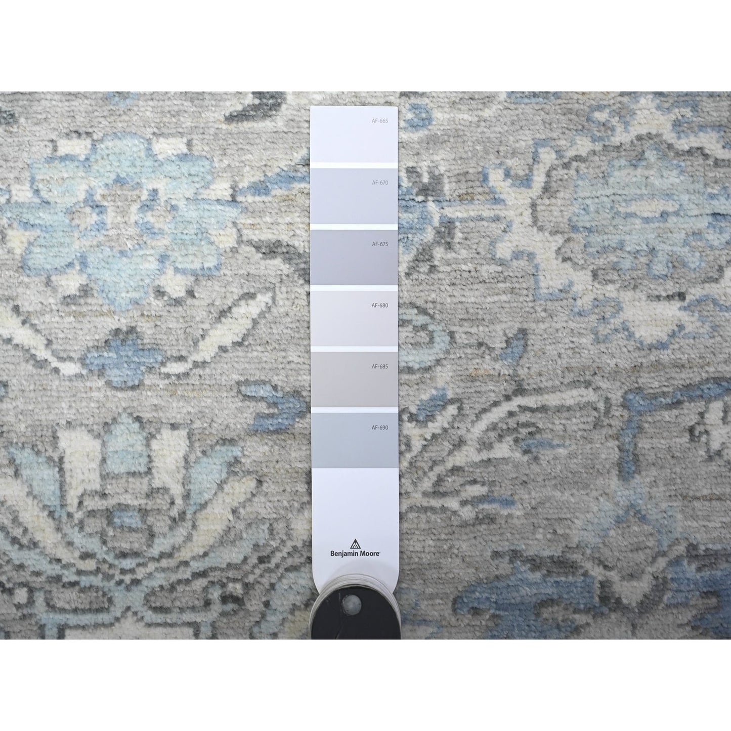 4'X12' Upward Gray Wool Sickle Leaf Design Wide Runner Hand Knotted Rug