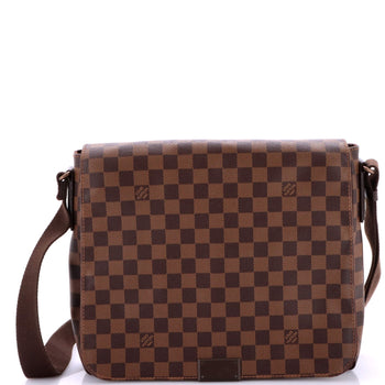 Louis Vuitton District Messenger Bag Damier Mm