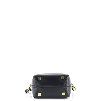 Saint Laurent Le 37 Bucket Bag Leather Mini