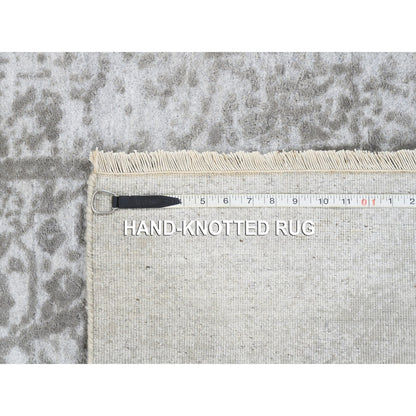 2'7"x7'9" Wool and Pure Silk Hand Knotted Gray Broken Farsian Runner Rug