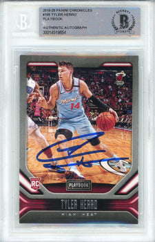 (BGS Tyler Herro Autographed 2019-20 Panini Chronicles Playbook Rookie Card #185