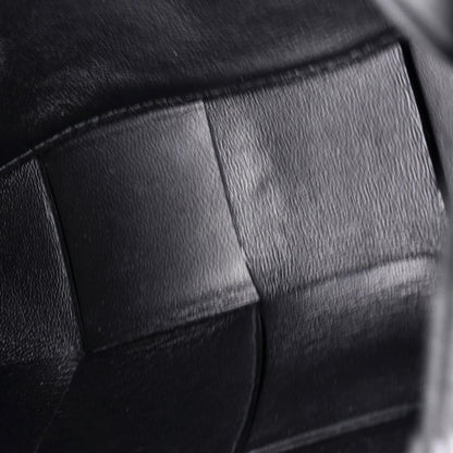 Bottega Veneta Cassette Crossbody Bag Maxi Intrecciato Leather Small