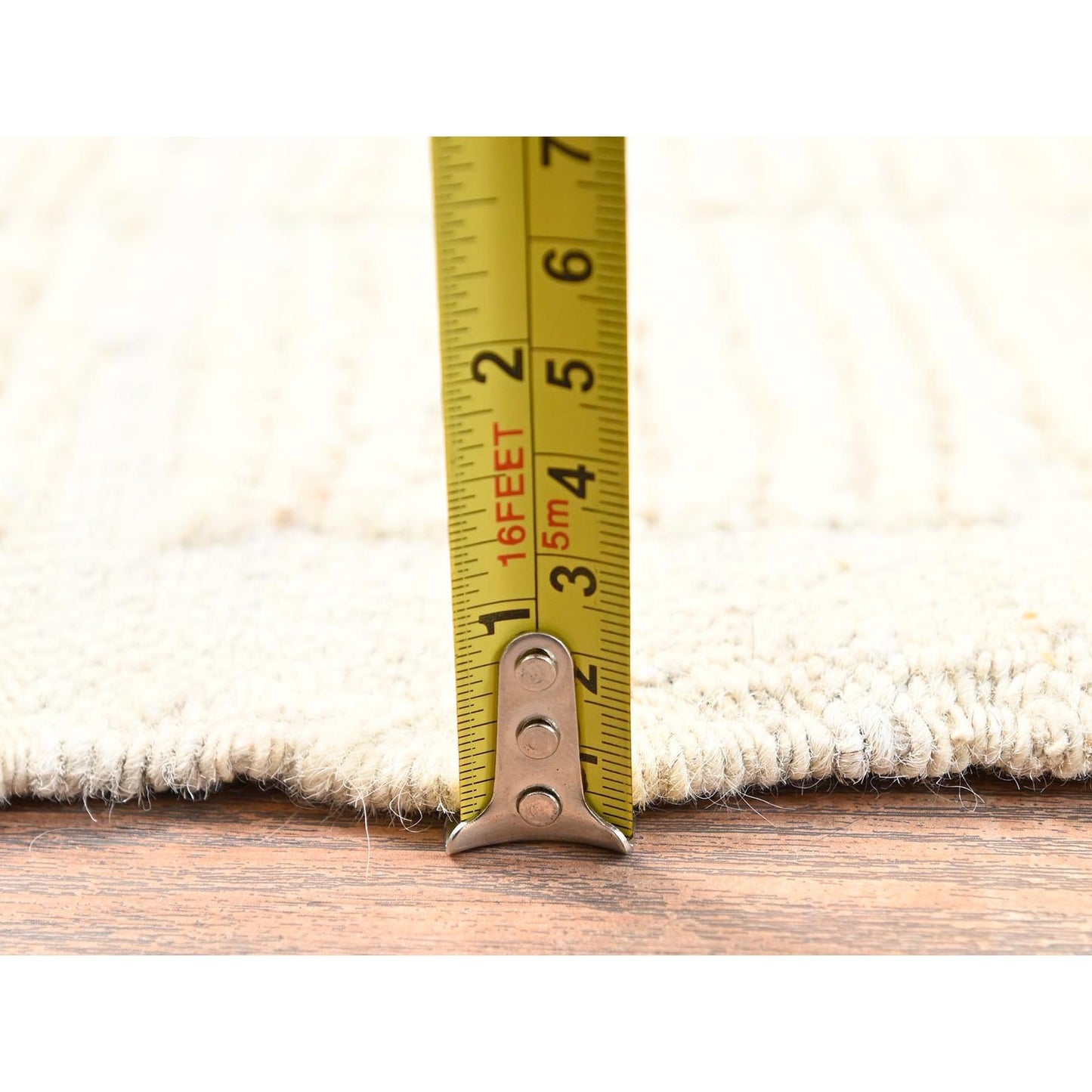 2'3"X2'9" Ivory Mat Rug Moroccan Weave Grid Design Wool Hand Knotted Sample