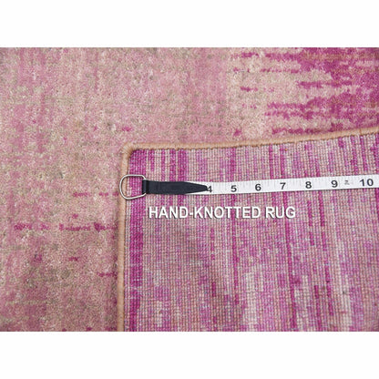 2'x3'2" Pink Vertical Ombre Design Natural Wool Hand Knotted Oriental Rug