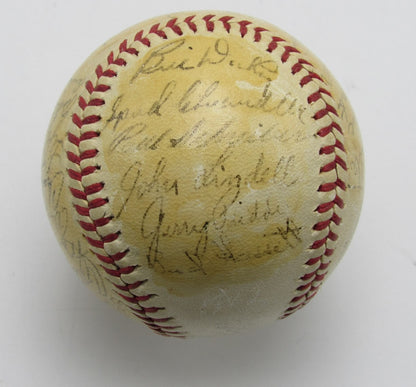 1942 New York Yankees Team Signed By (26) Oal Baseball Rizzuto Dimaggio 196288