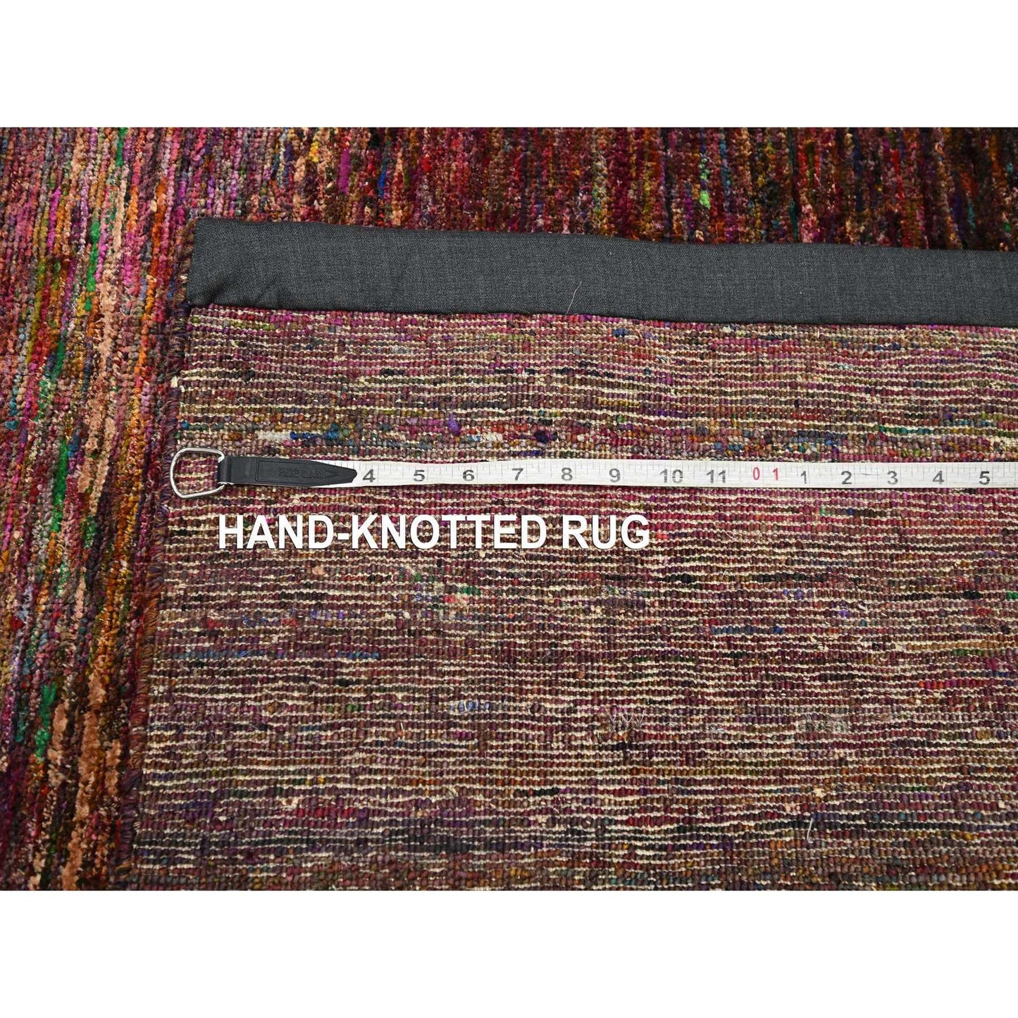 4'X5'8" Wine Red Plain Solid Design Pure Sari Silk Hand Knotted Rug
