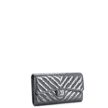 Chanel So Black Cc Gusset Classic Flap Wallet Chevron Crumpled Metallic Patent