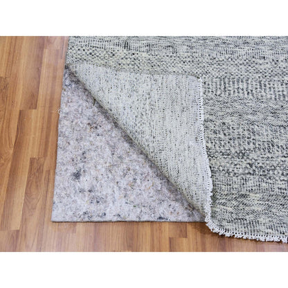 6'X6' Cloud Gray Undyed Wool Grass Design Hand Knotted Square Rug