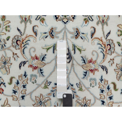 8'X8' Pearl White, 250 Kpsi, Nain, Wool And Silk, Hand Knotted, Round Rug