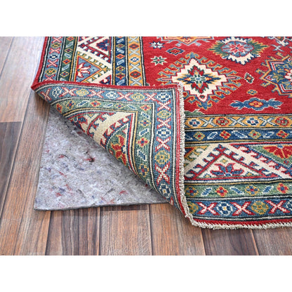 4'10"X6'6" Red Kazak Geometric Pattern Hand Knotted Soft Wool Oriental Rug