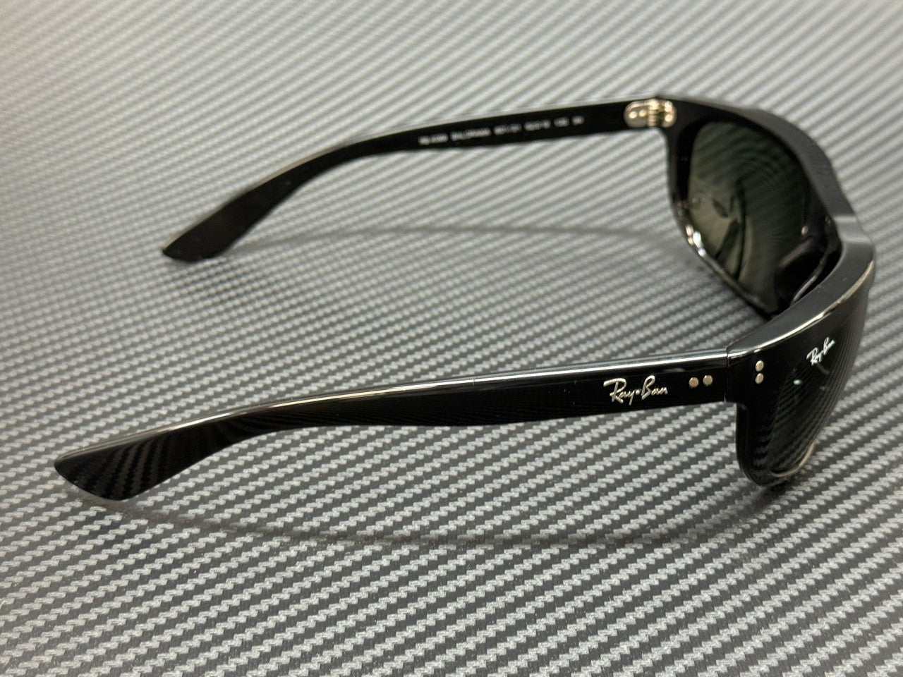 RAY BAN RB4089 601 31 Black Green Unisex 62 mm Sunglasses