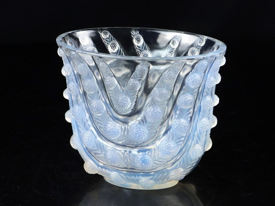 R. Lalique Vichy 1937 Opalescent Glass Vase Signed France W/Box Antique