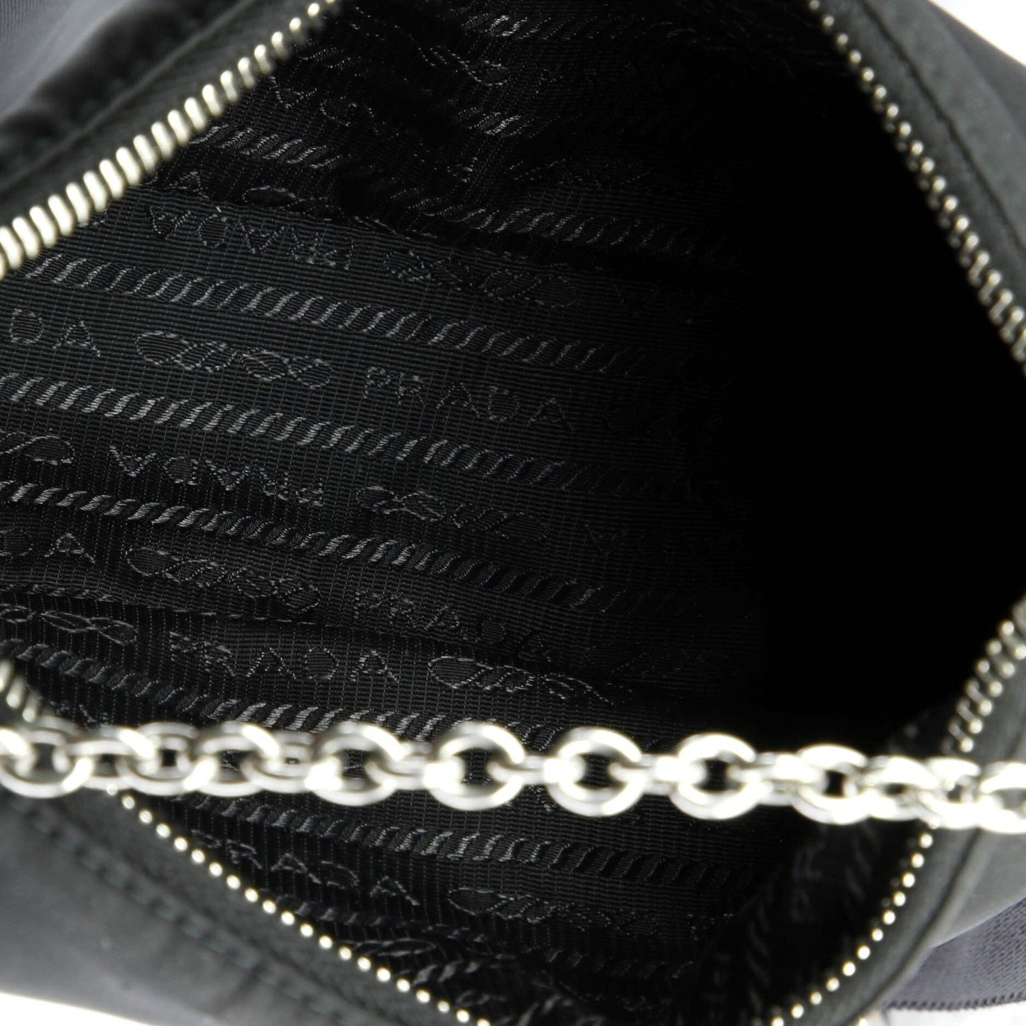 Prada Re-Edition 2005 Shoulder Bag Tessuto Small