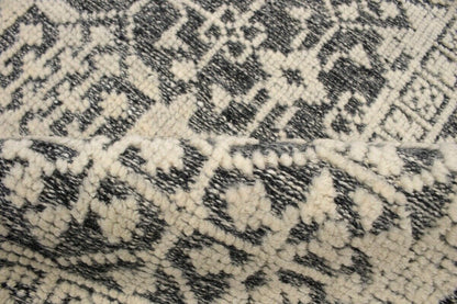Handmade Wool Modern Oriental Rug 6X9 Ft