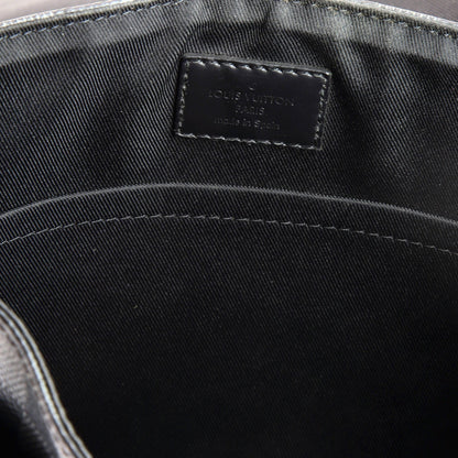Louis Vuitton District Nm Messenger Bag Damier Graphite Pm