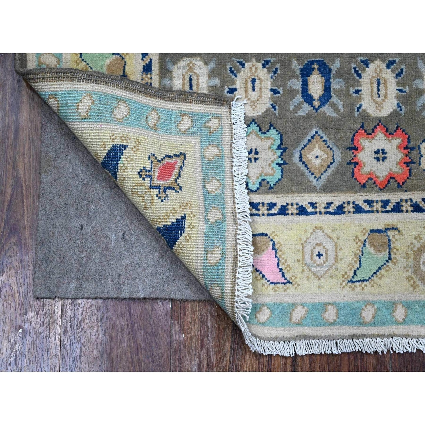 2'9"X4' Power Gray Extra Soft Wool Hand Knotted Fusion Kazak Oriental Rug