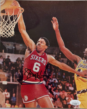 Julius Erving Autographed Sixers 8X10 Basketball Photo (Jsa)