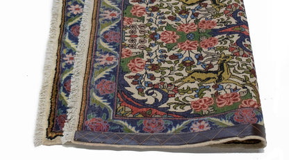 One-Of-A-Kind Handmade Oriental Rug Small Floral
