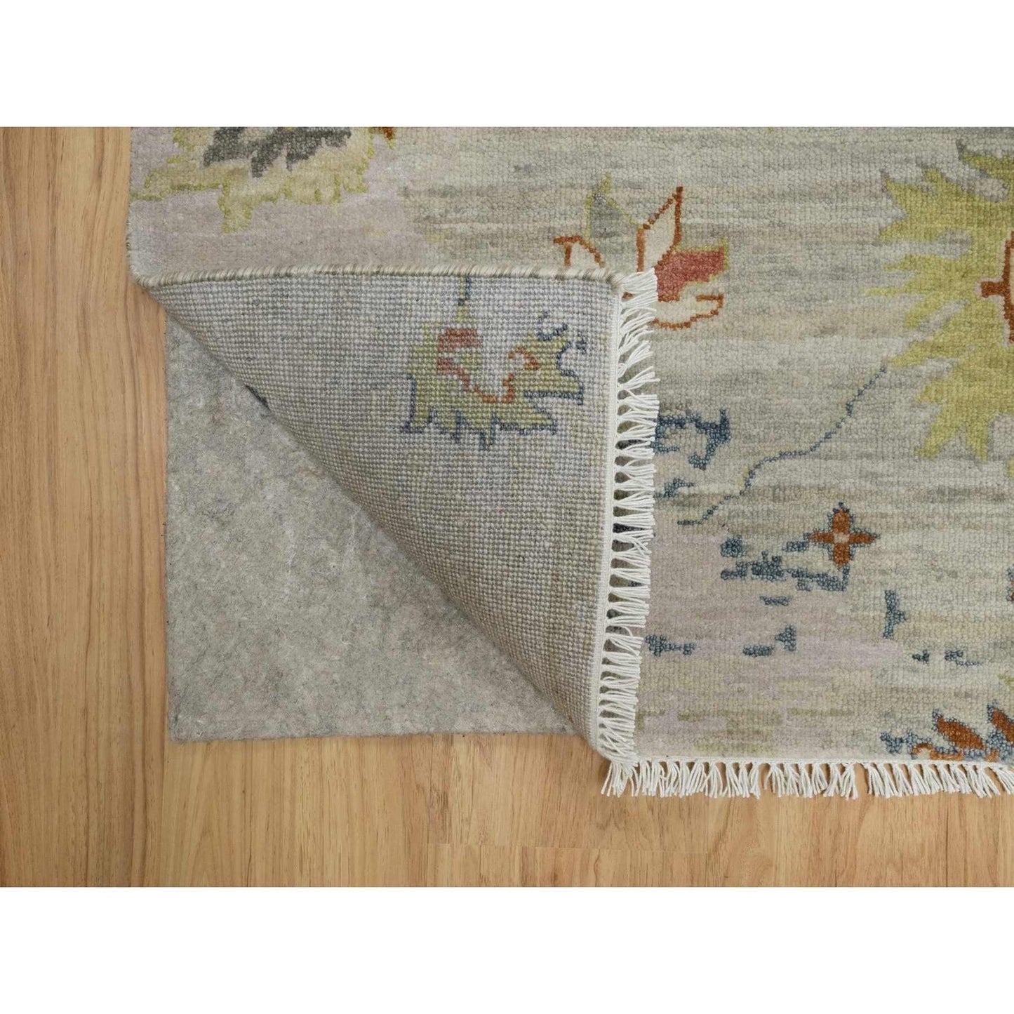 2'1"X3' Gray Broken Pattern Agra Design Pure Wool Hand Knotted Mat Rug