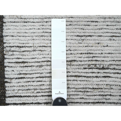 6'6"x9' White Moroccan Weave Geometric Pattern Soft Wool Hand Knotted Rug