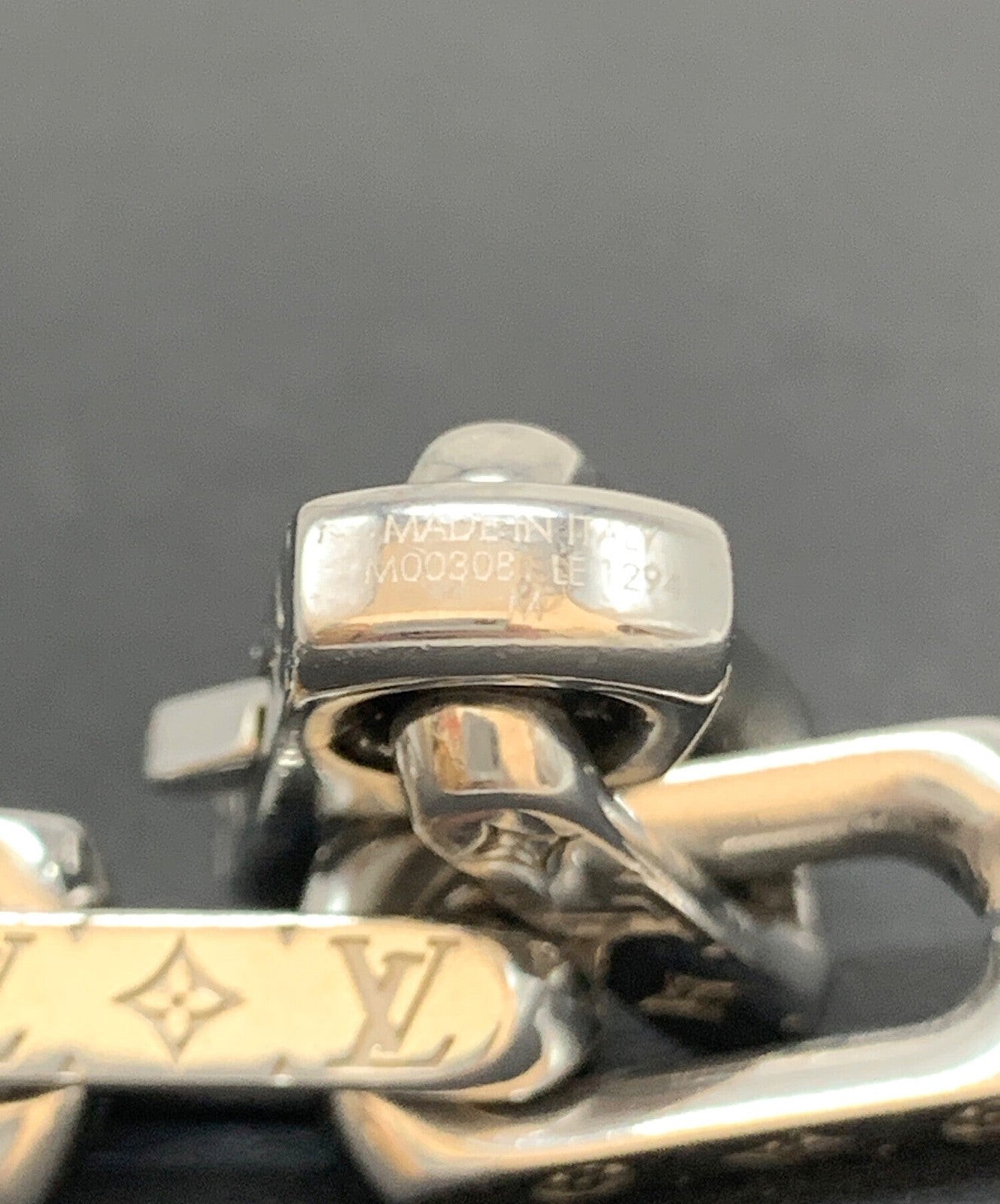 Louis Vuitton Monogram Chain Bracelet M00308