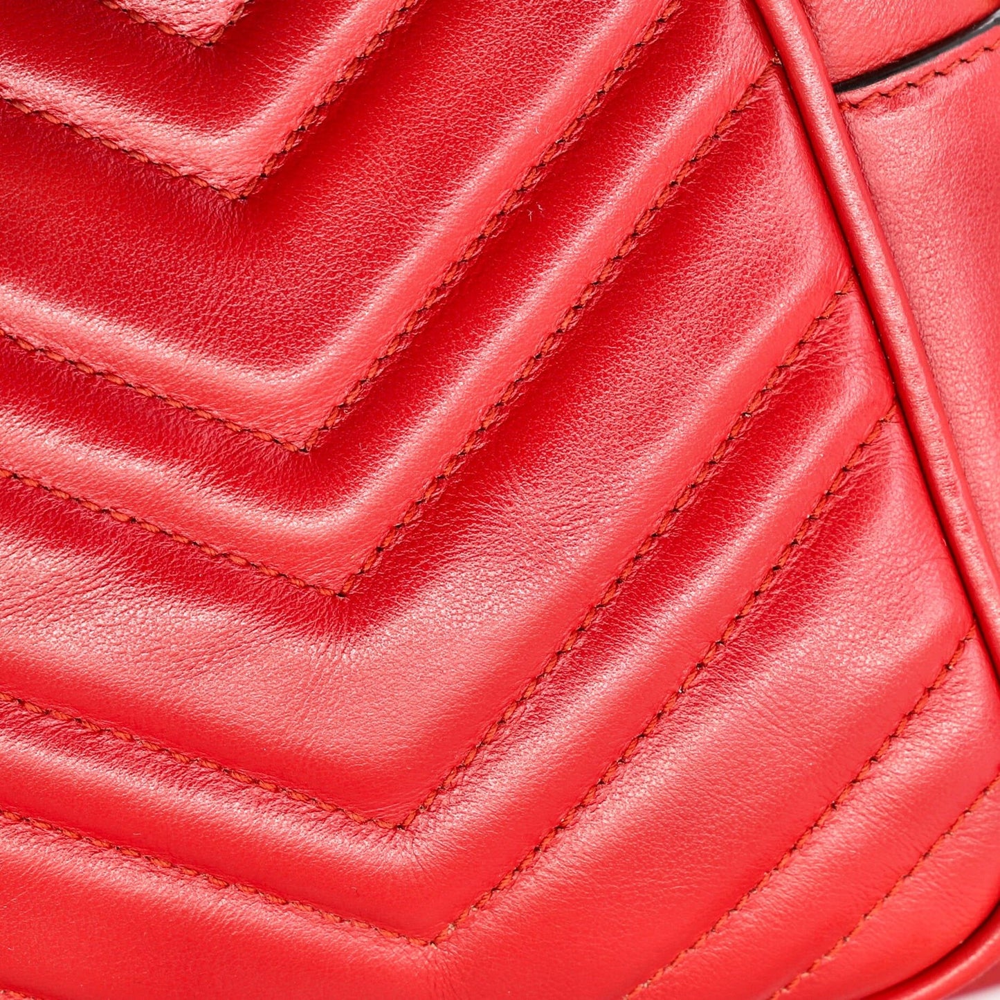 Gucci Gg Marmont Shoulder Bag Matelasse Leather Small