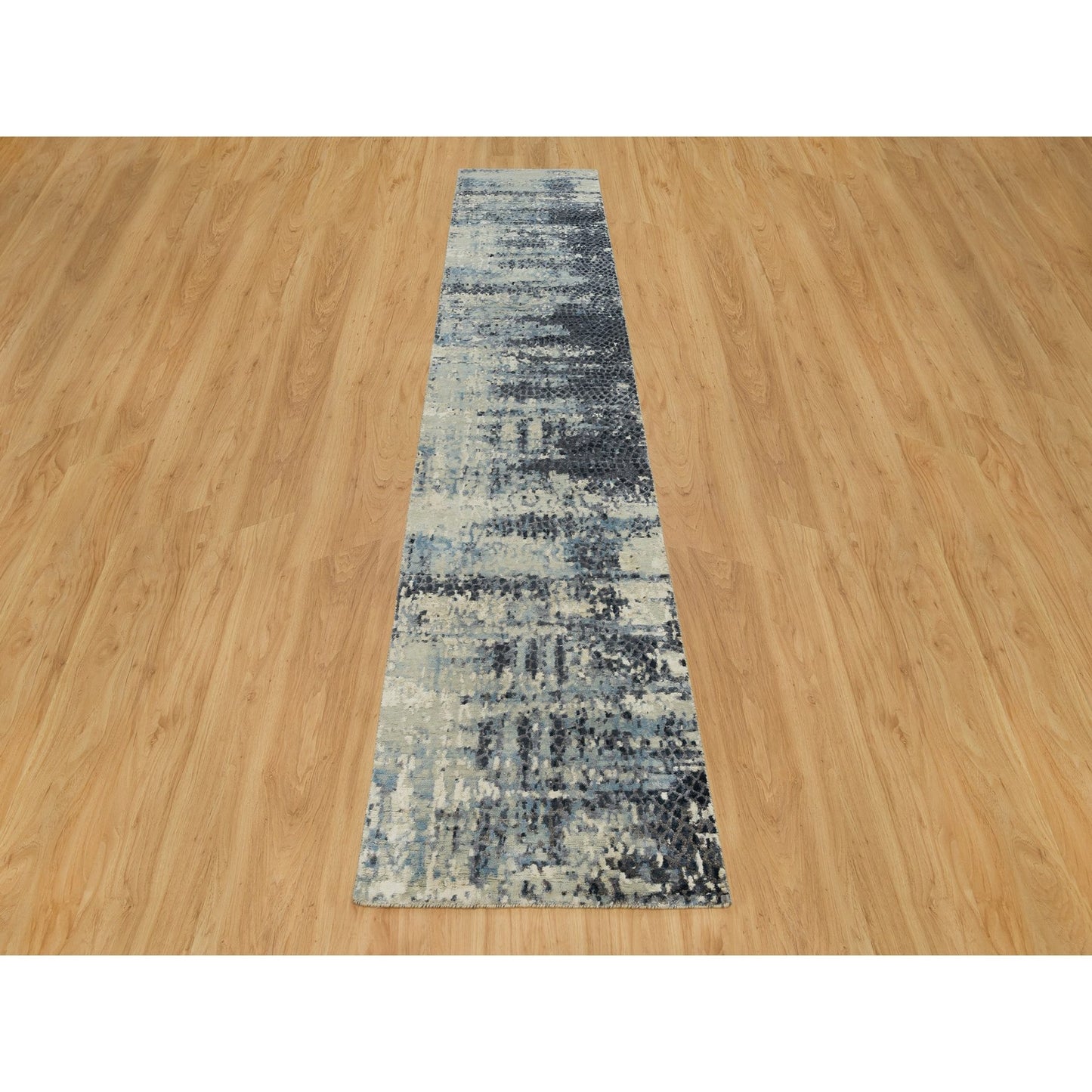 2'6"X12' Nevada Gray Wool And Silk Hand Knotted Modern Design Runner Rug