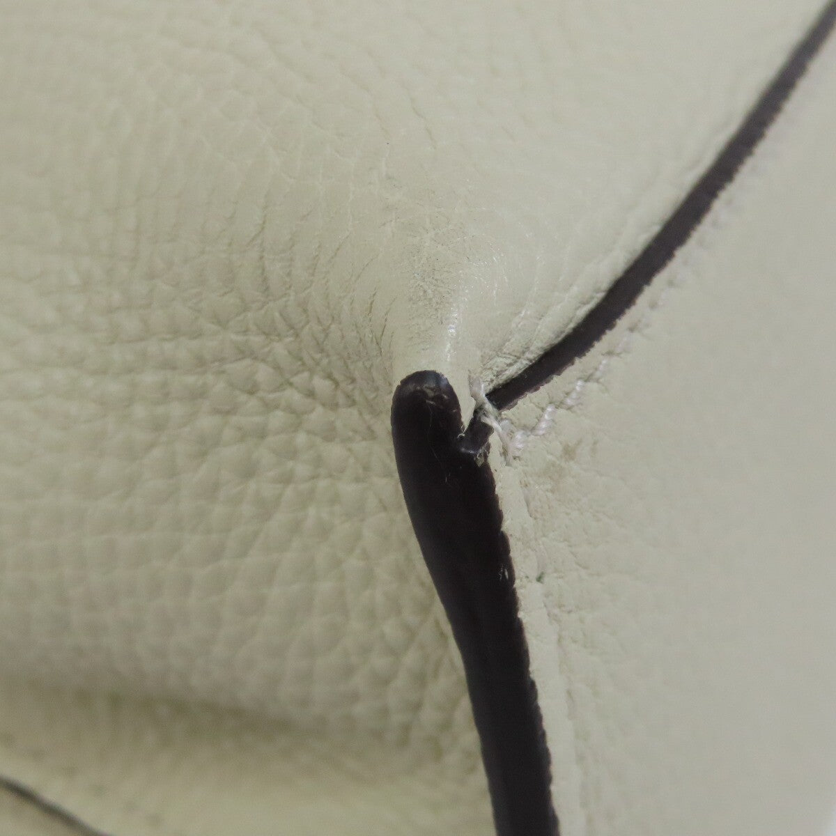 Gucci  392013 Handbag 2Way Leather