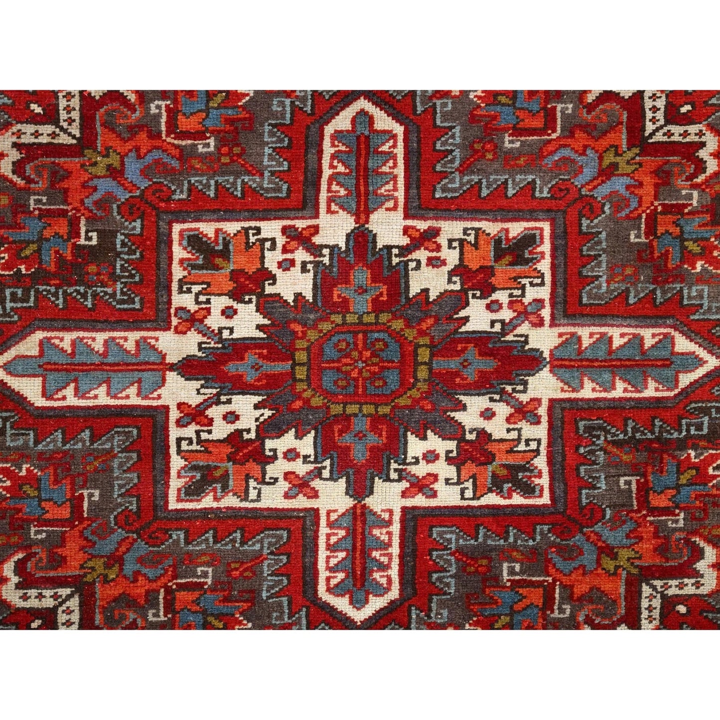 8'4"X10'10" Red Pure Wool Hand Knotted Vintage Zoroastrian Heris Rug